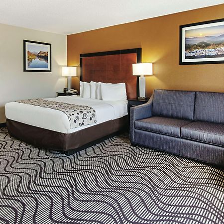 La Quinta By Wyndham Wytheville Exterior photo