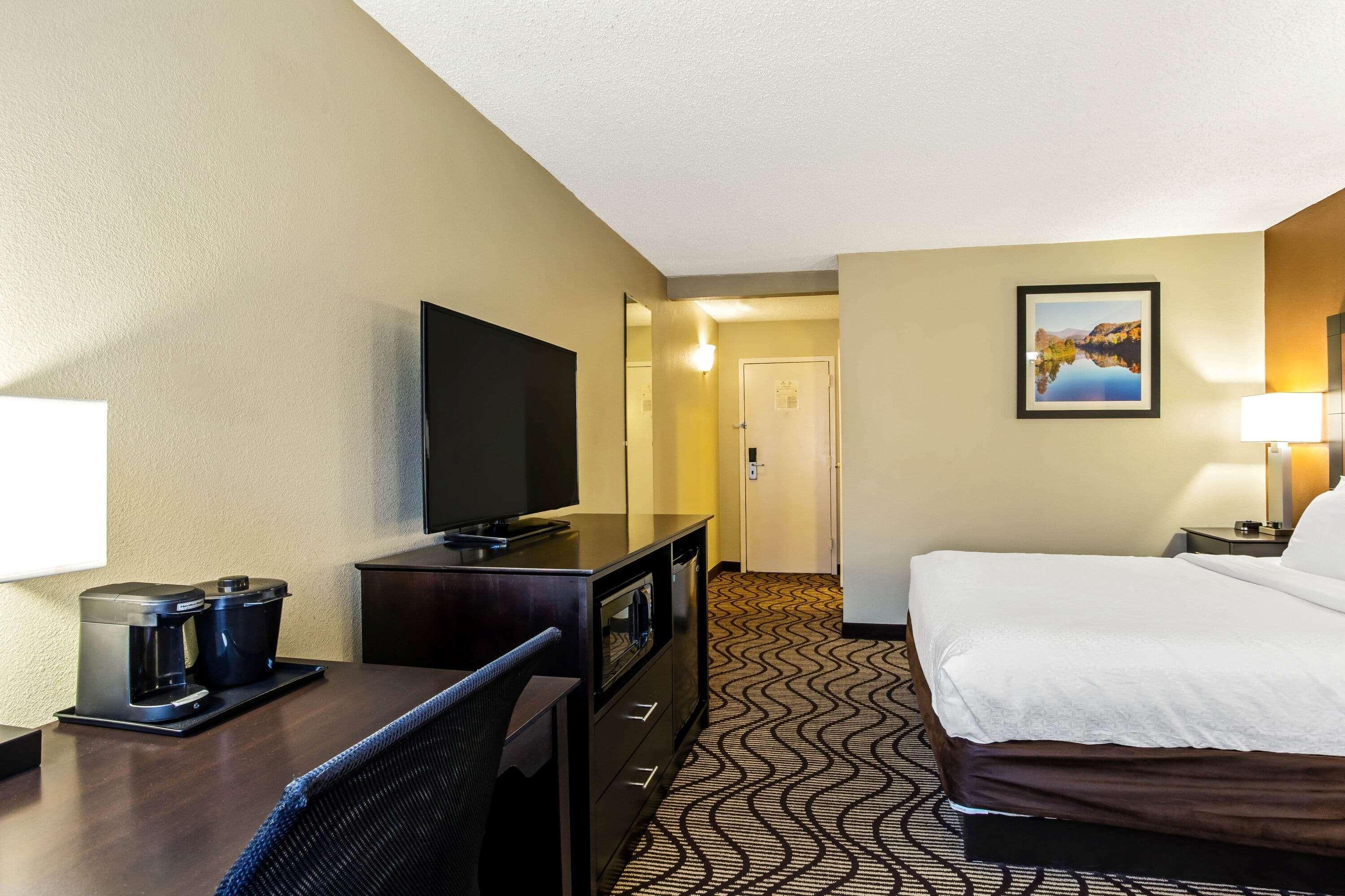 La Quinta By Wyndham Wytheville Exterior photo